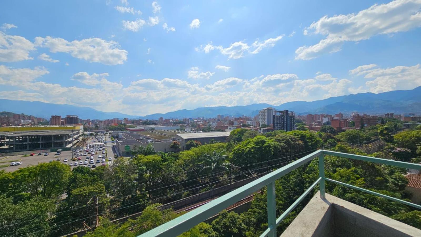 B 48 Living By B Rent Διαμέρισμα Μεντεγίν Εξωτερικό φωτογραφία